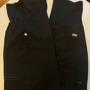Size Large maternity FIGS jogger scrub pants (2 pairs)
